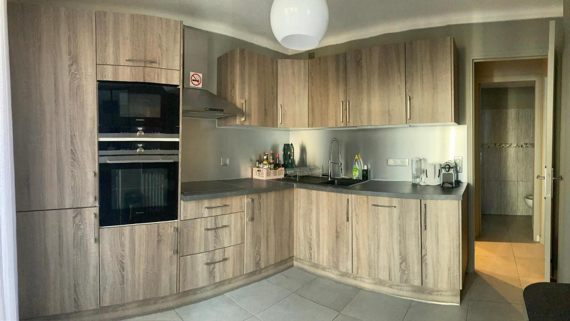 Nice West Cosy Flat Balcony, Near Airport, Train, Beach, Public Transport, Supermarket, Comfortable And Well Equipped Apartman Kültér fotó